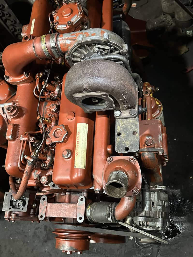 Harvester machine 115 engine 8
