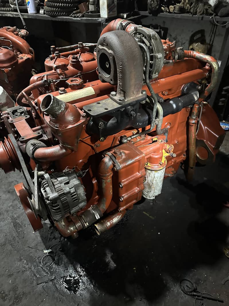 Harvester machine 115 engine 11
