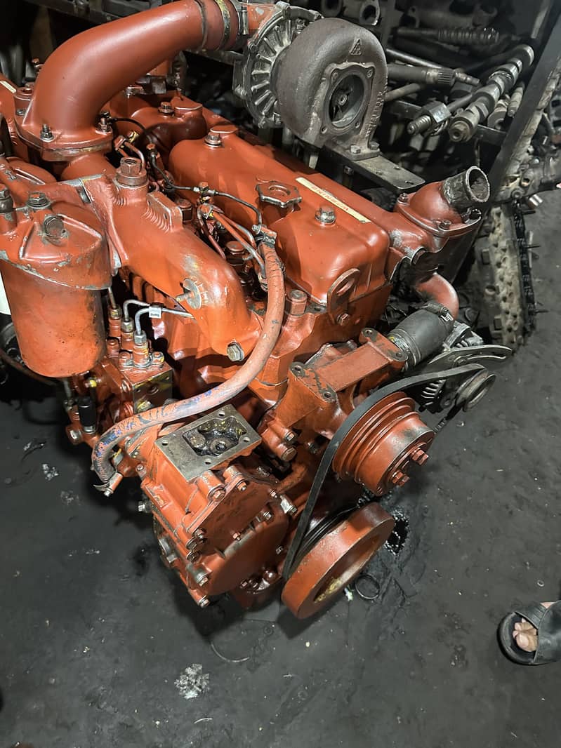 Harvester machine 115 engine 13