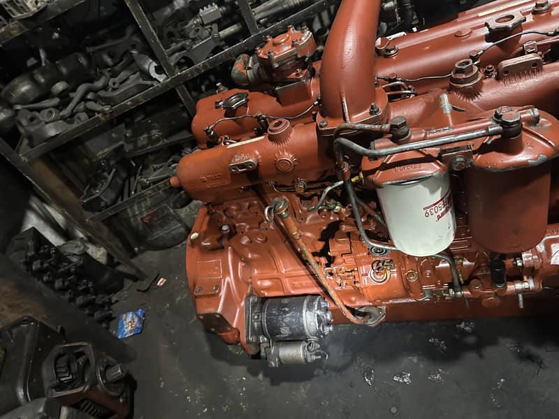 Harvester machine 115 engine 14