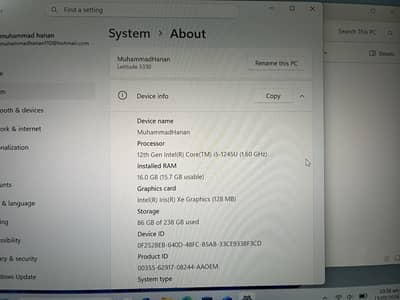 Dell Latitude 5330 | Core i5 12th Gen | Iris Xe | Fingerprint