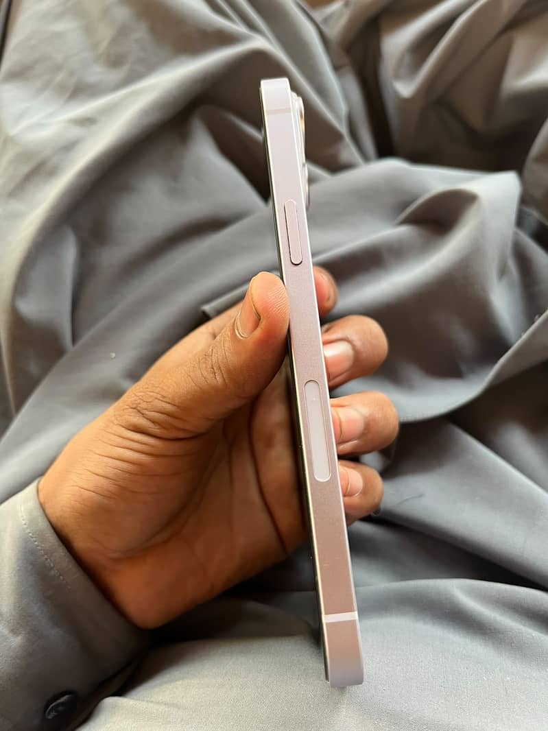 Apple iPhone 14 plus 1
