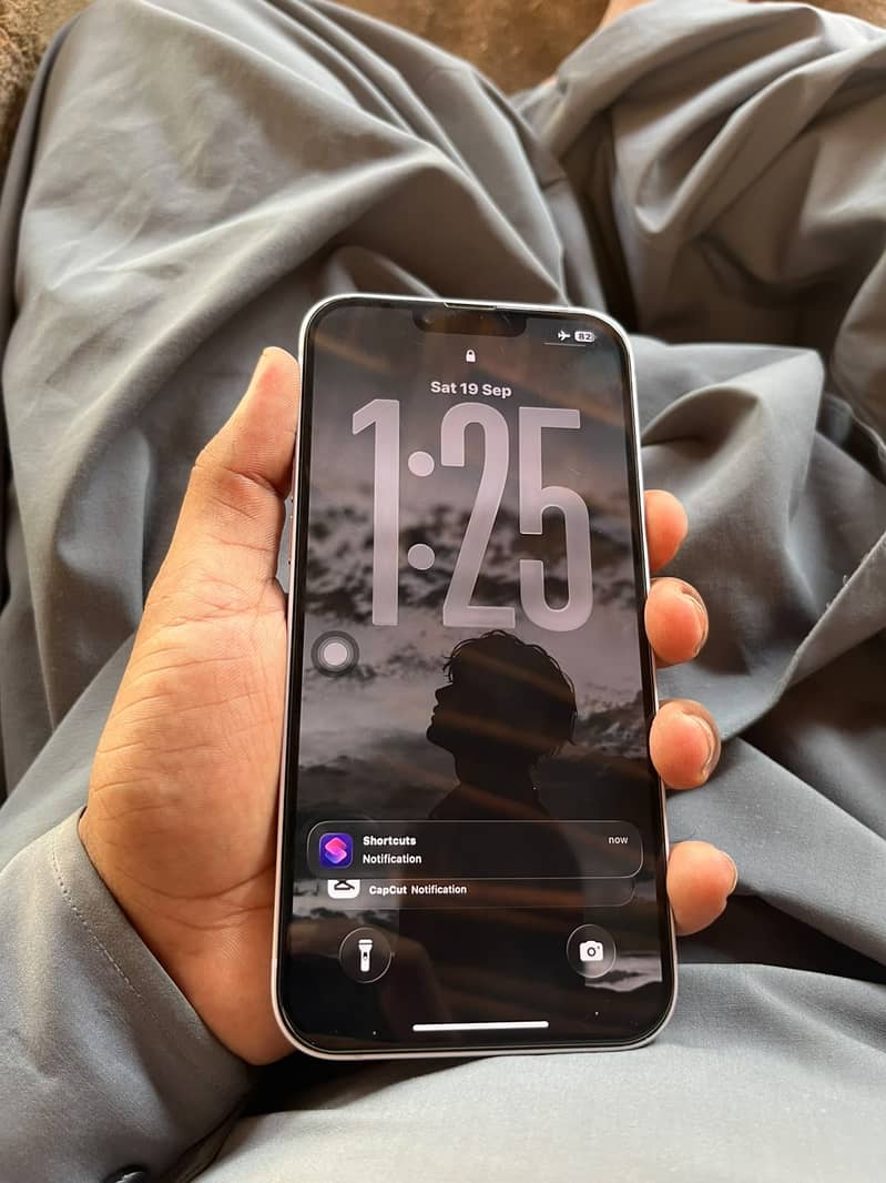 Apple iPhone 14 plus 3