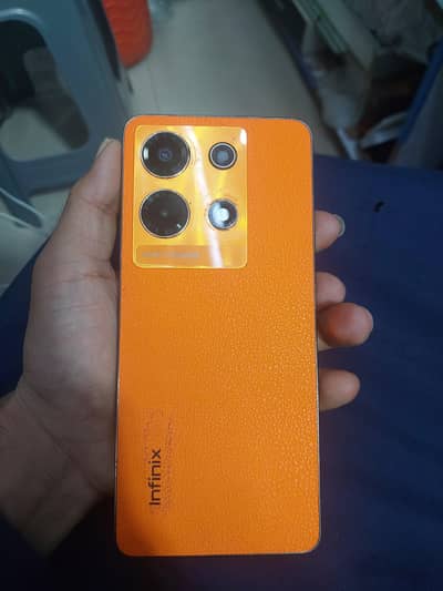 Infinix Note 30