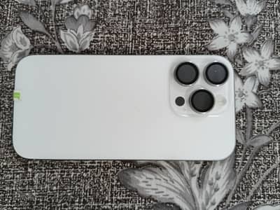Apple iPhone 16 Pro