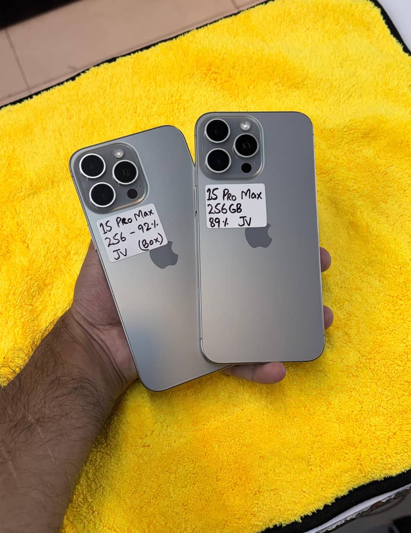 Apple iPhone 15 Pro Max 4
