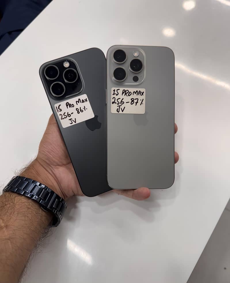 Apple iPhone 15 Pro Max 18
