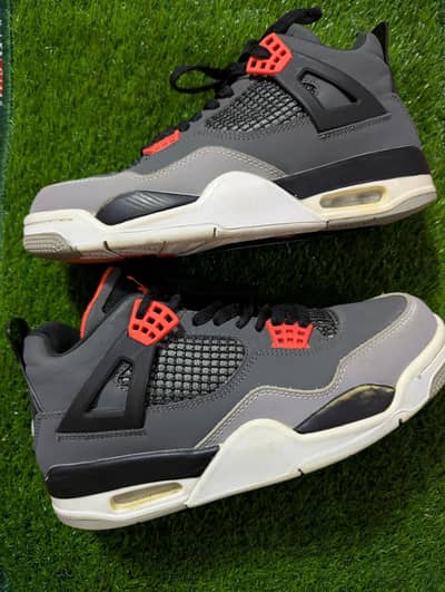 jordan retro 4