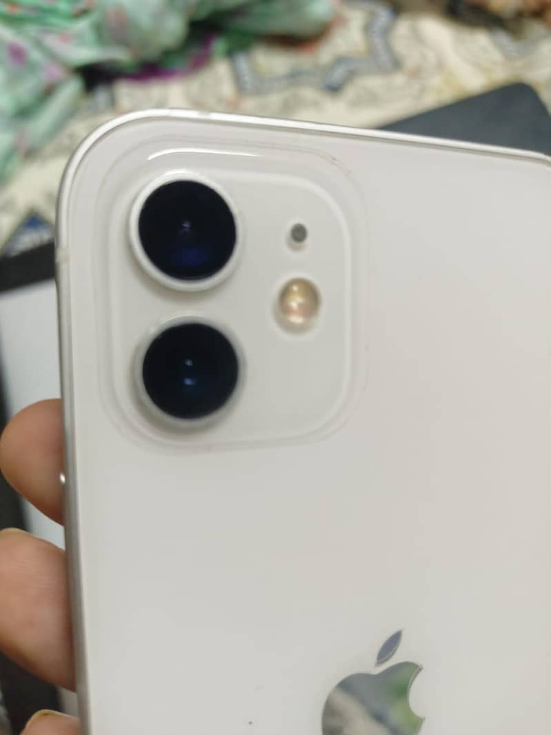 Apple iPhone 12 2