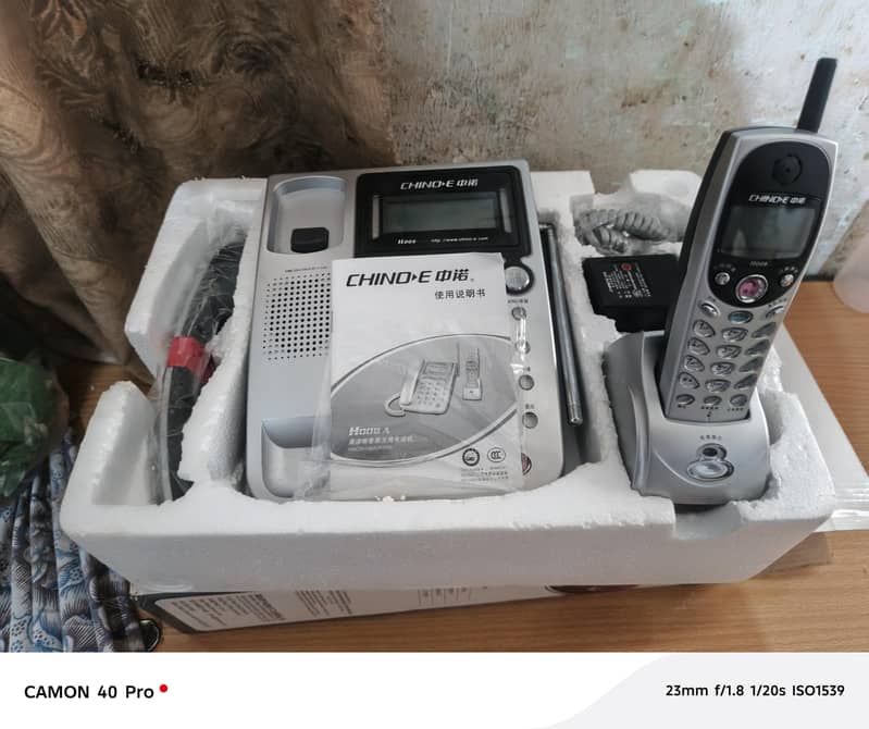 telephone 2