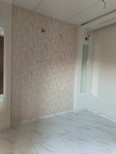 SECOND FLOOR FOR RENT IN EDEN BOULEVARD SOCIETY COLLEGE ROAD LAHORE