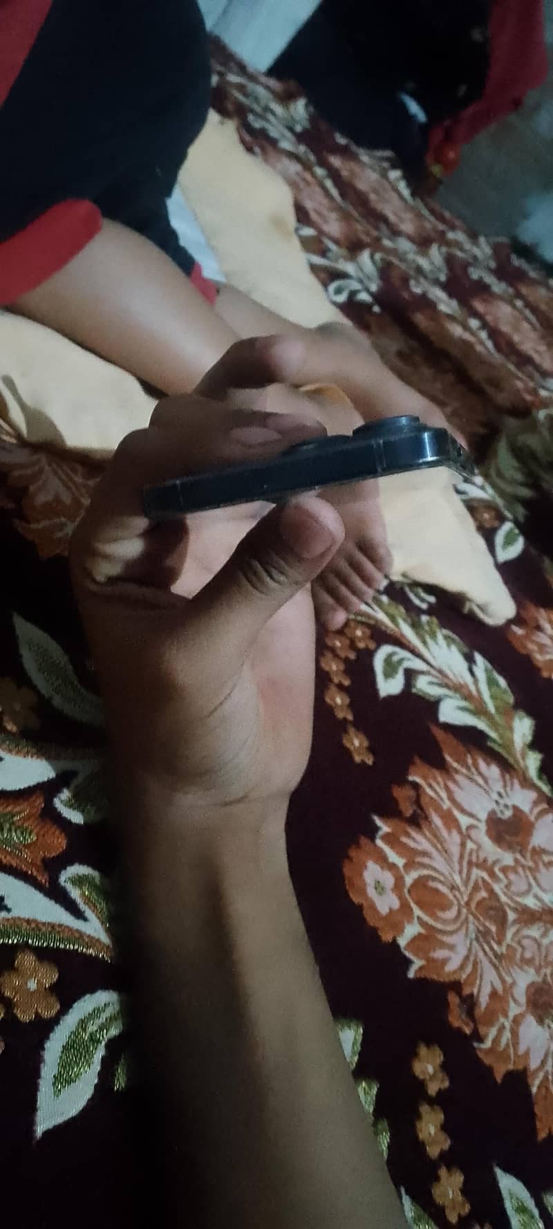 Apple iPhone 15 Pro Max 2