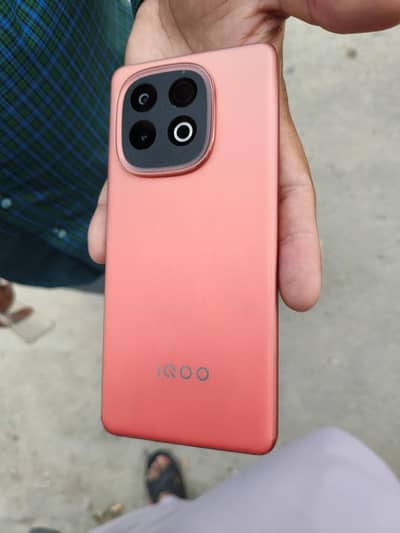 Vivo iQOO Z 10 turbo