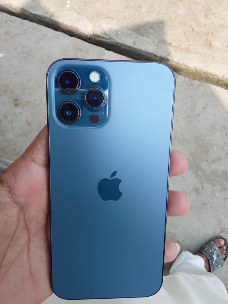 Apple iPhone 12 Pro Max 6