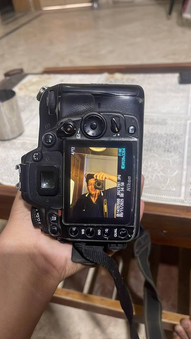 Nikon D7000 4