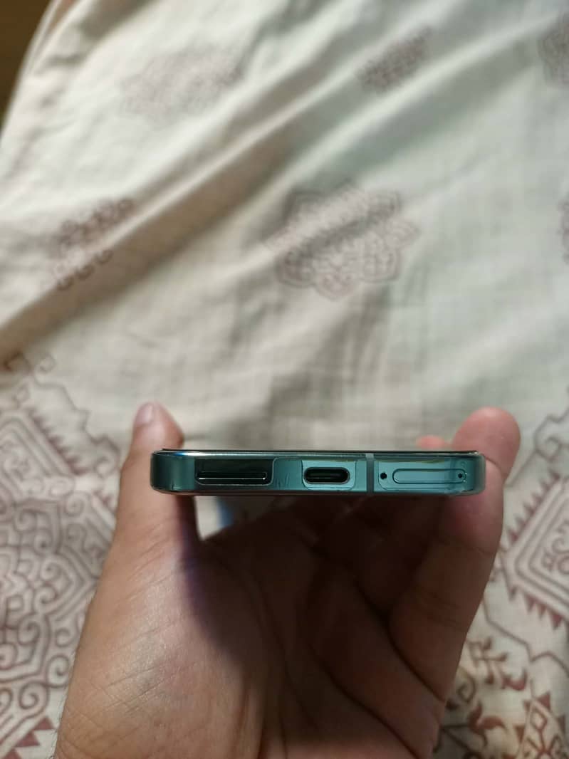 Google Pixel 9 Pro 2