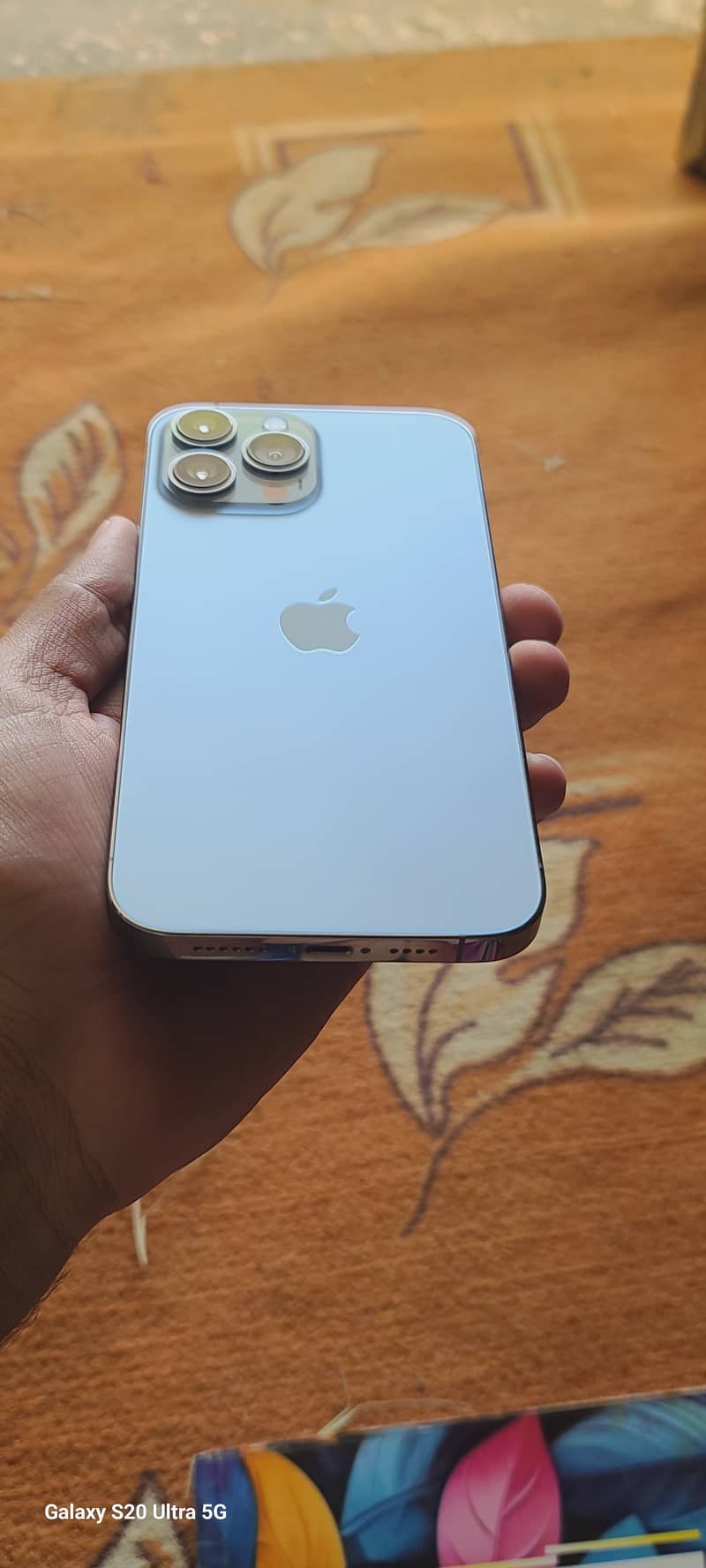 Apple iPhone 13 Pro Max 4