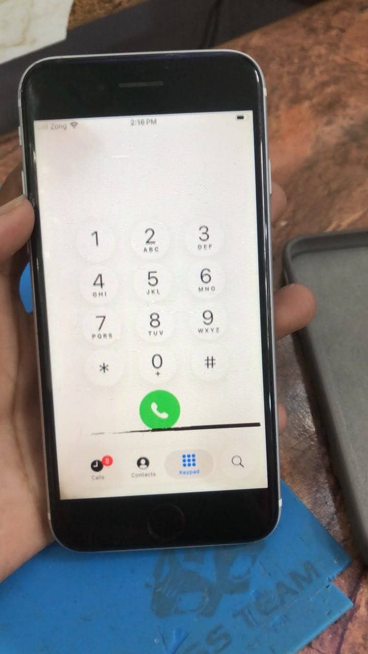 Apple iPhone SE 3