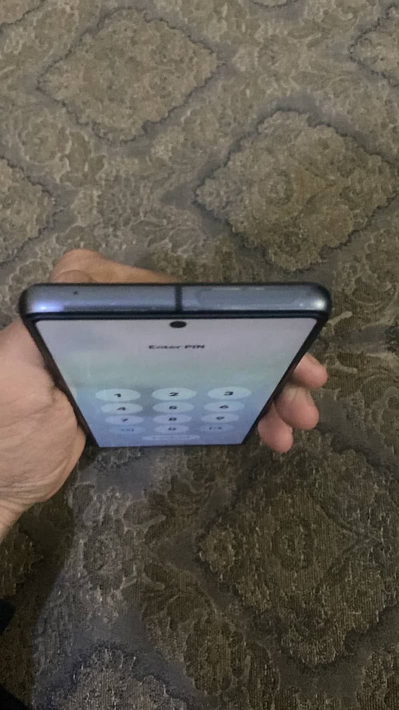 Google Pixel 7 4
