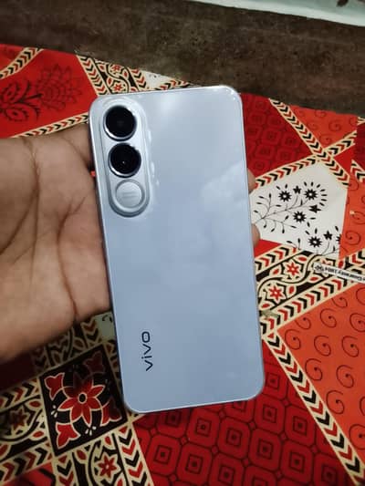 Vivo V70 FE 5G