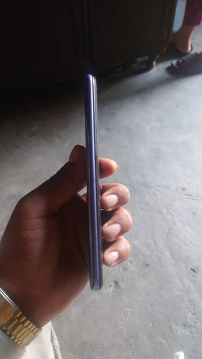 Vivo Y51s