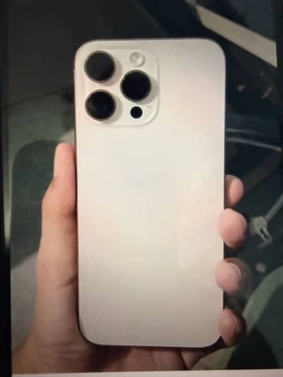 Apple iPhone 16 Pro Max