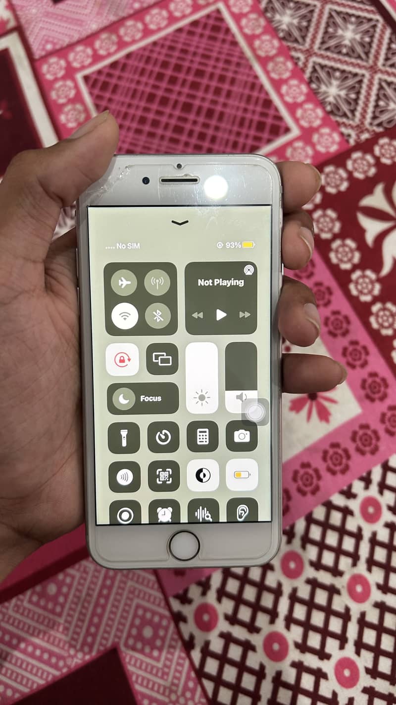 Apple iPhone 7 2
