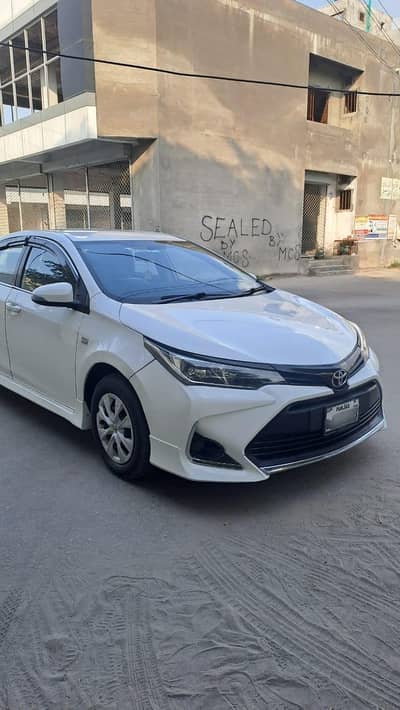 Toyota Corolla Altis 2015