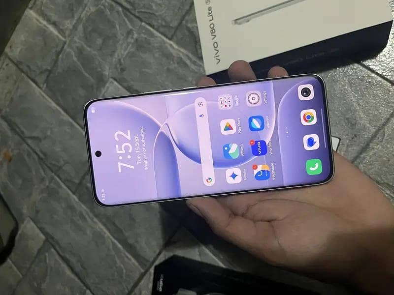 V80 lite 5G 1