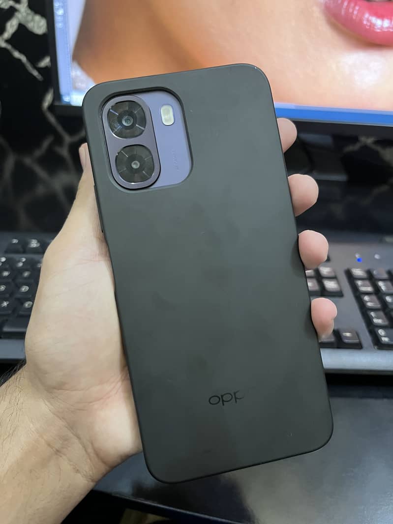 OPPO A6k 1