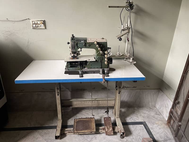 8 needle Sewing Machine 0