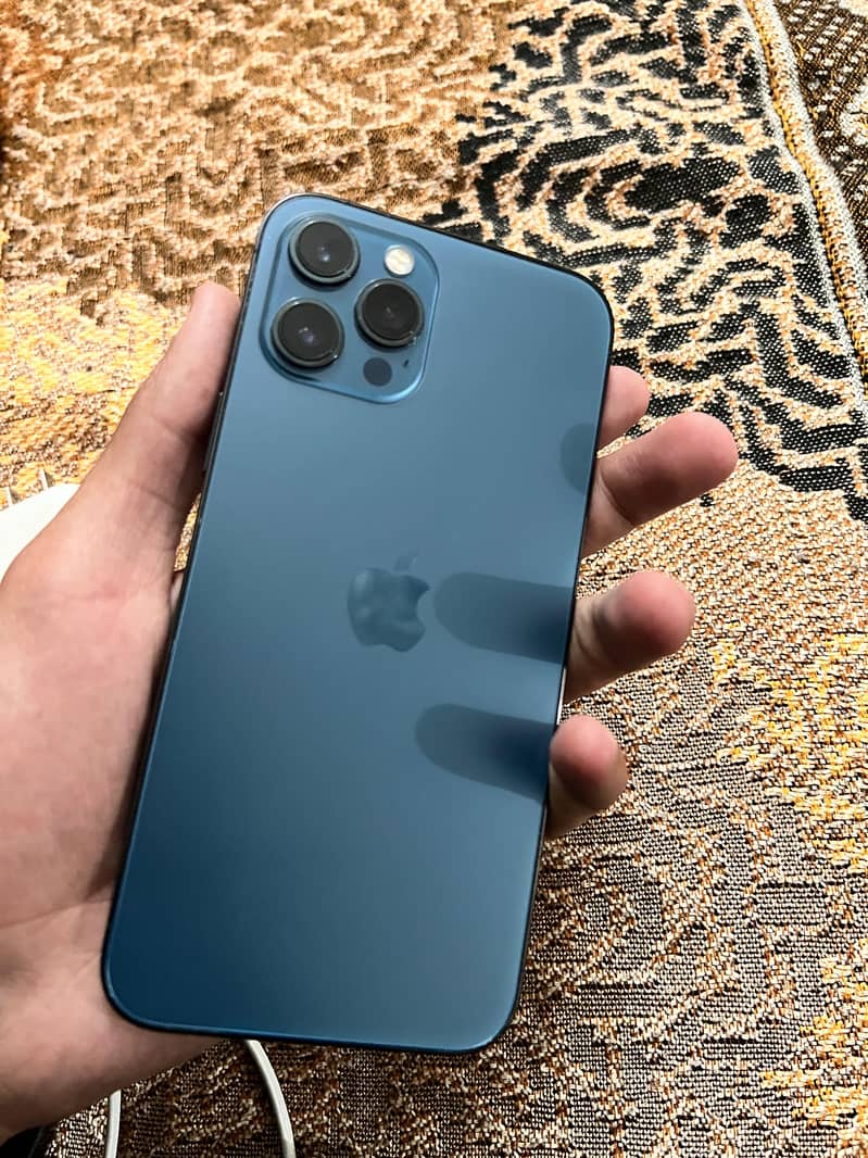 Apple iPhone 12 Pro Max 2