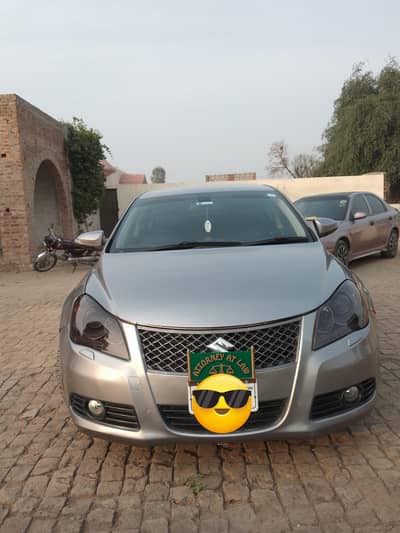 Suzuki Kizashi 2015