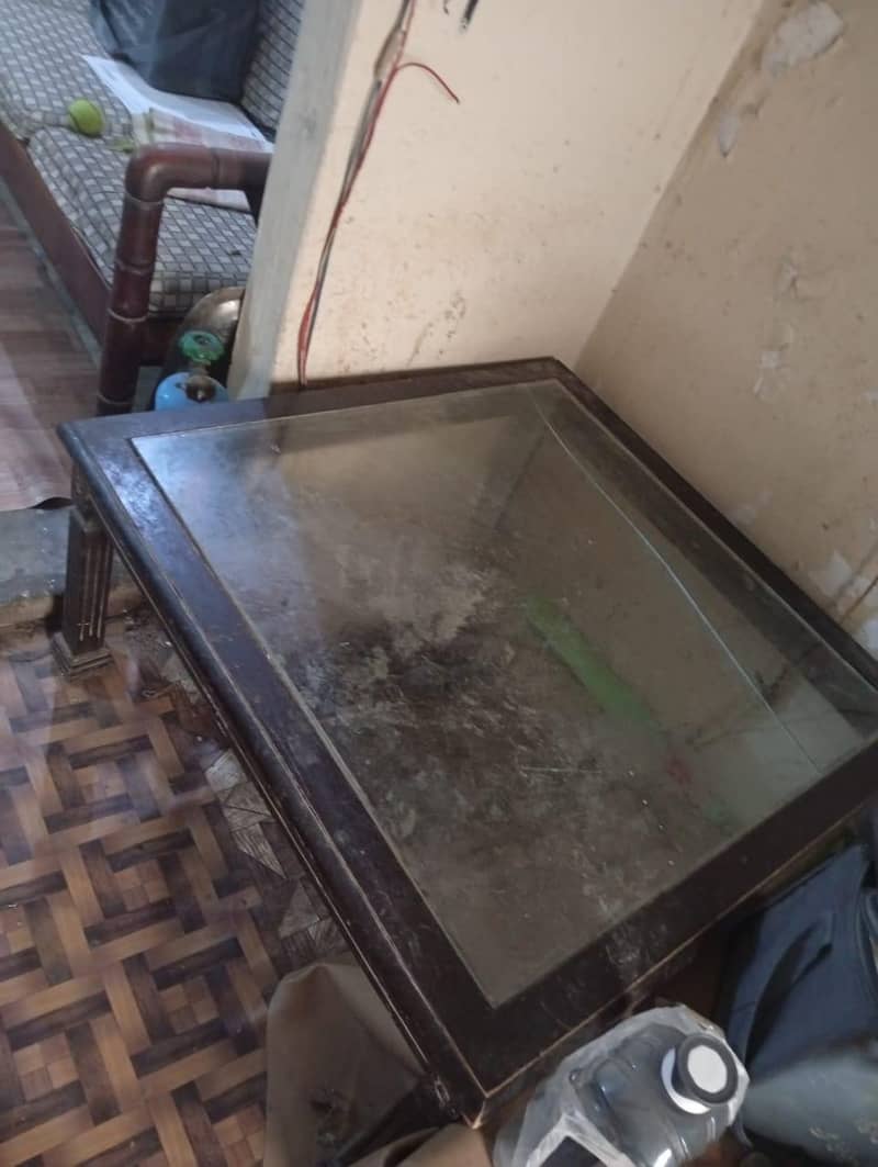 sofa and table 2