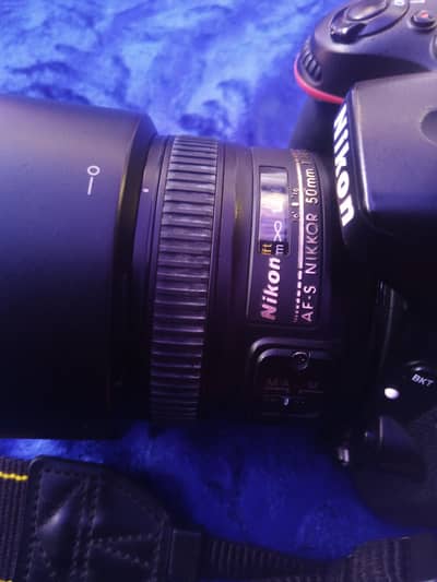 Nikon 1.8 G 50mm lens withe box 03/02/70/90/988