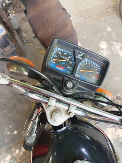 Honda cg 125