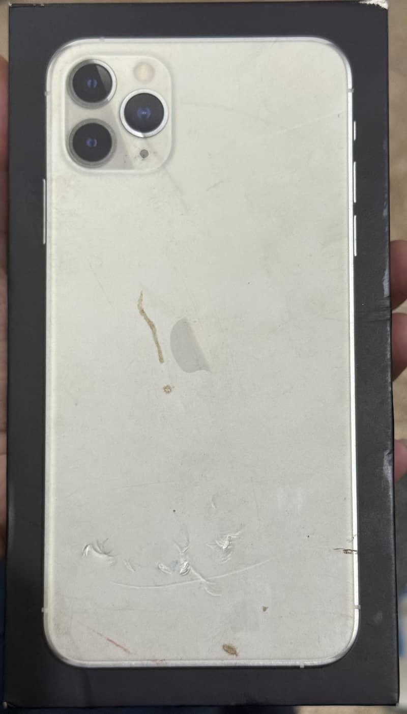 Apple iPhone 11 Pro Max 8