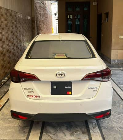Toyota Yaris Gli 1.3 CVT B to B genuine
