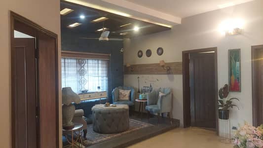 1 kanal Slightly used house for Sale in Imperial Block of Paragon City lahore