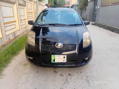 Toyota Vitz 2005