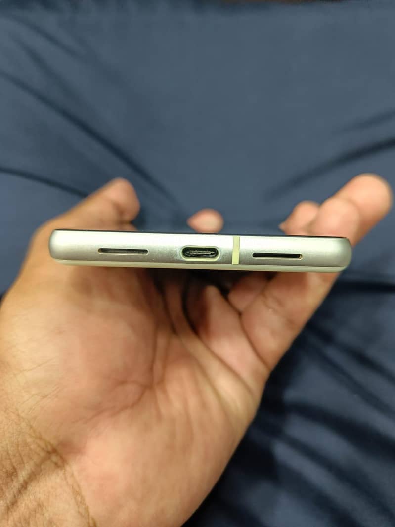 Google Pixel 7 2