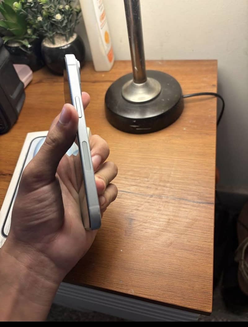 Apple iPhone 15 1
