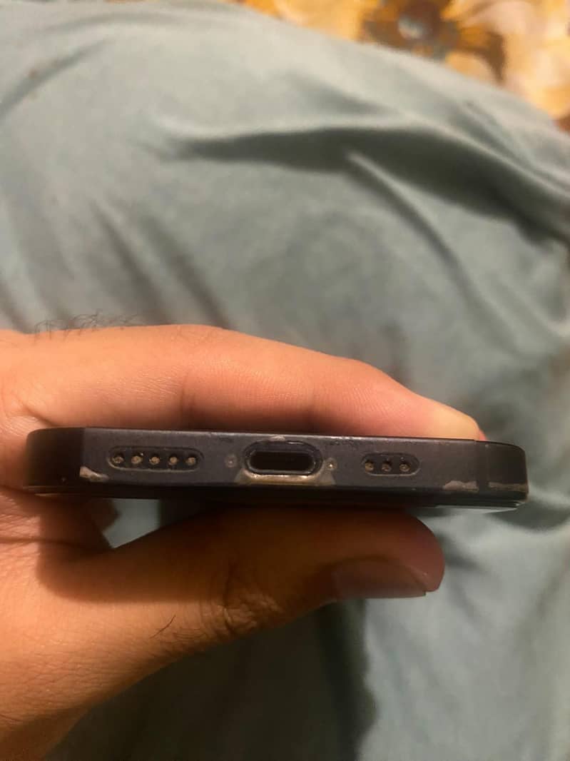 Apple iPhone 14 0