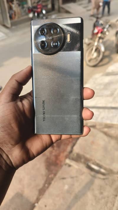 Tecno Spark 20 Pro Plus
