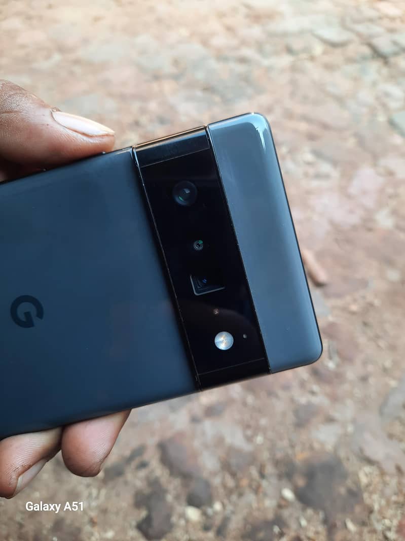 Google Pixel 6 Pro 2