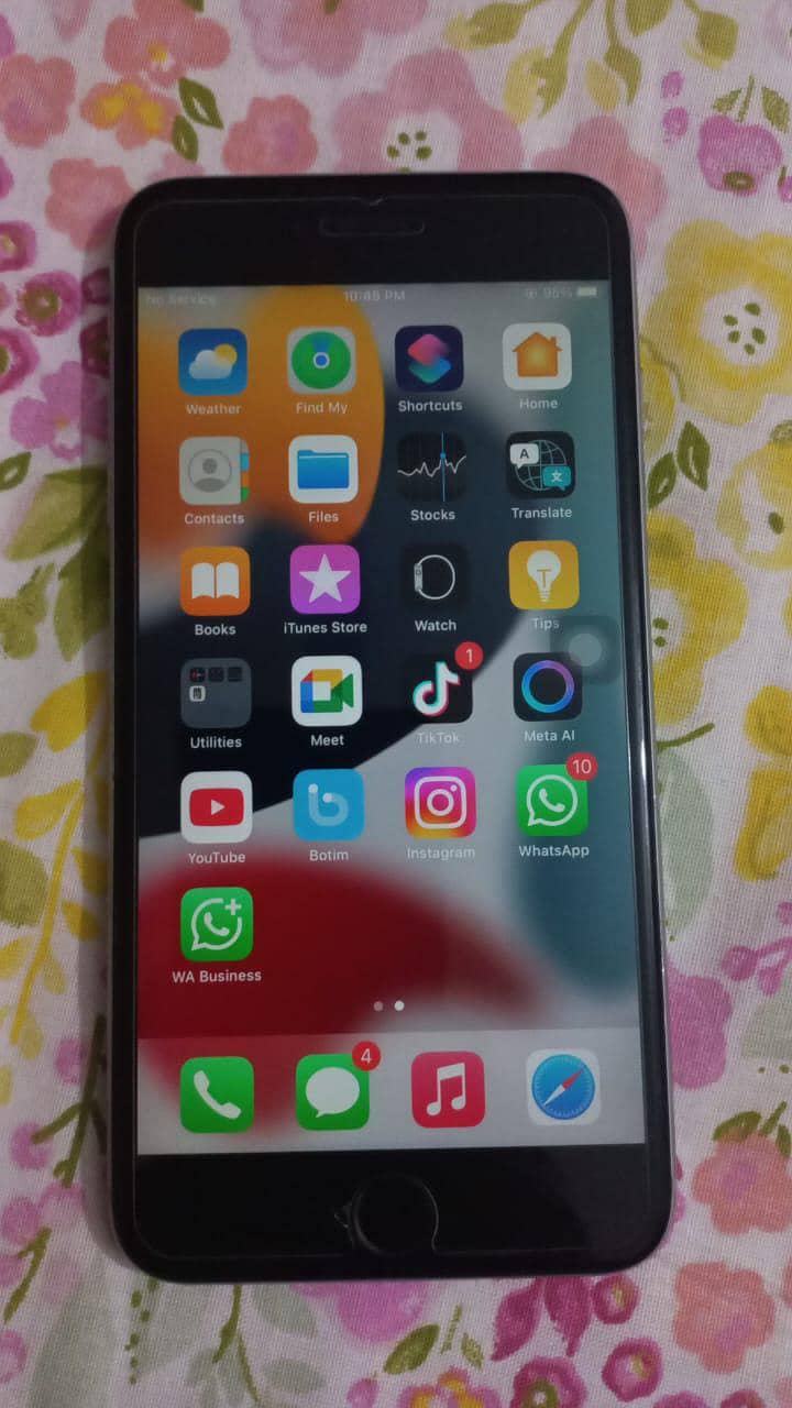 Apple iPhone 6S Plus 0