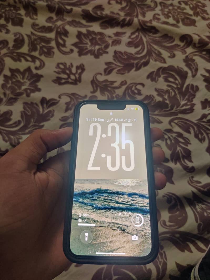 Apple iPhone 13 mini 1