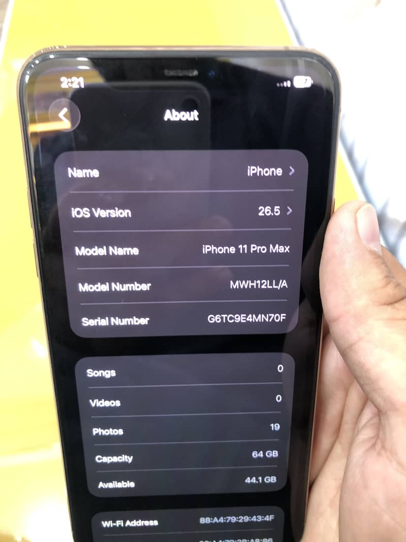 Apple iPhone 11 Pro Max 9