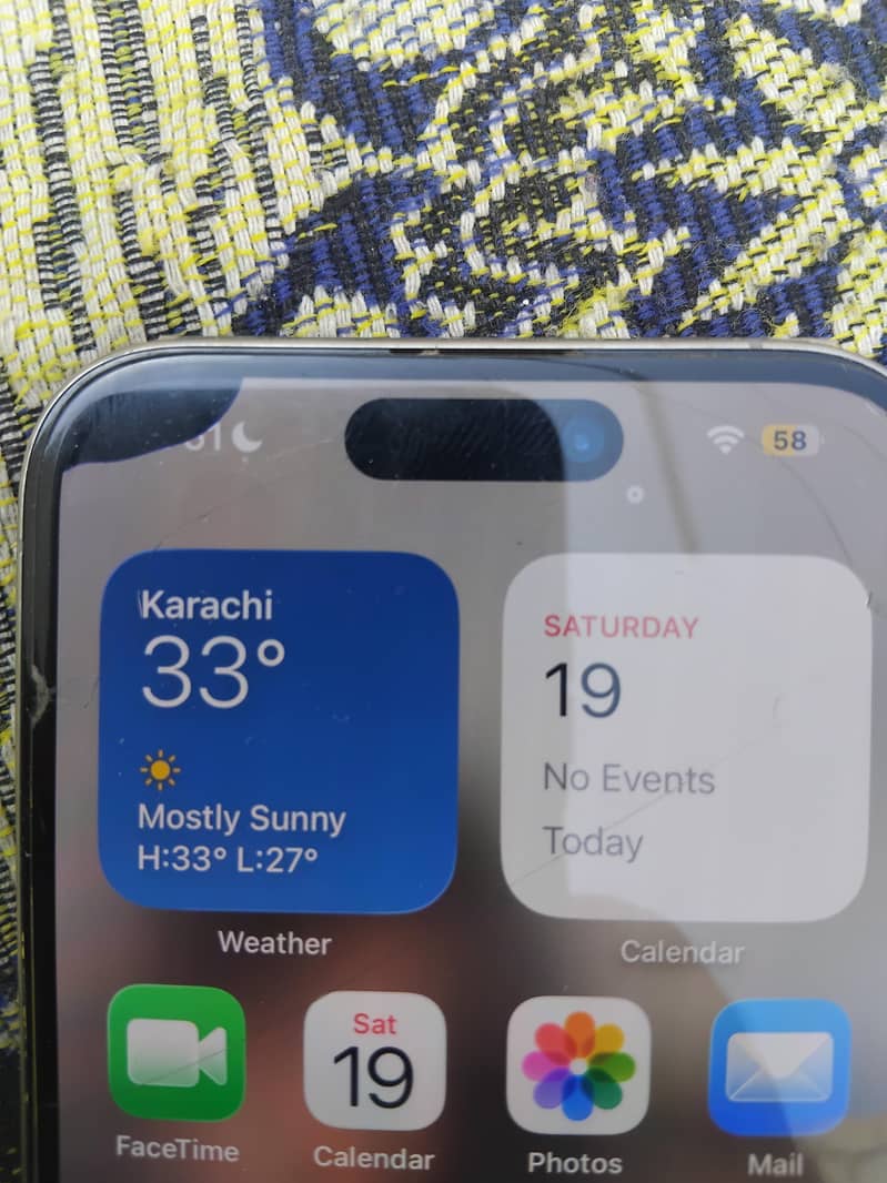 Apple iPhone 15 Pro 1