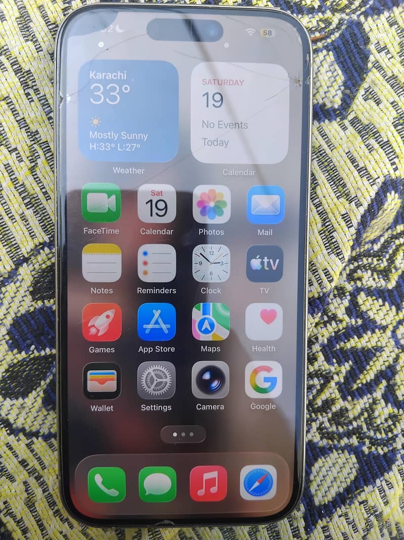 Apple iPhone 15 Pro 2